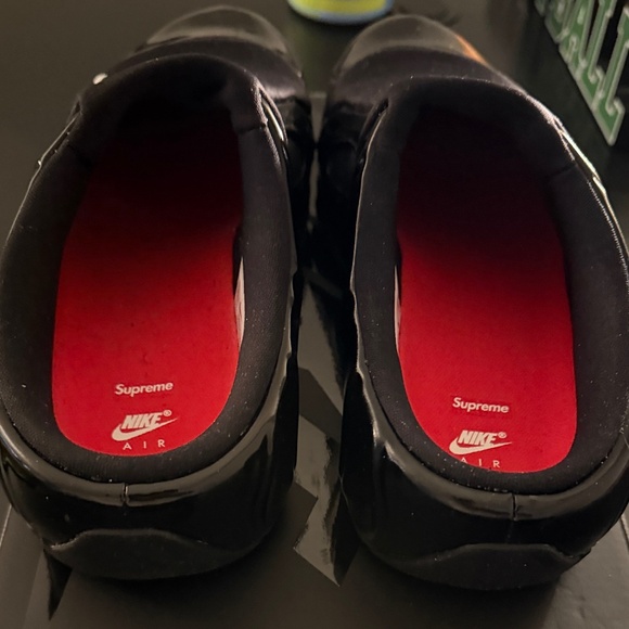 Nike Supreme Clogposite Limited Edition